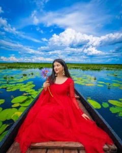 Boat Ai Photo Editing Prompt Girls