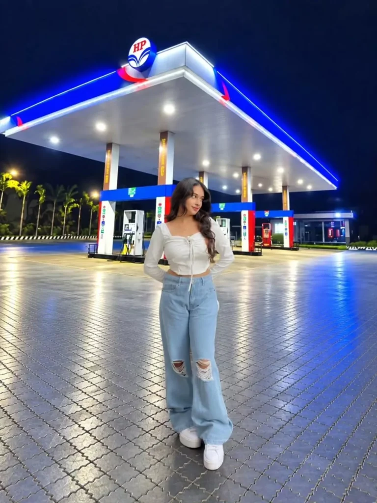 Best Petrol Pump Ai Photo Prompt 2026